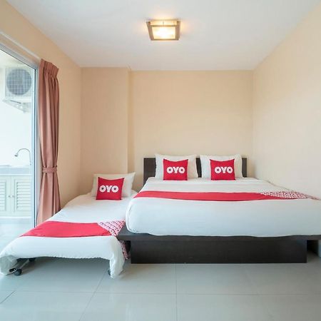 Oyo 829 Royal Thai Residence Bãi biển Jomtien Ngoại thất bức ảnh